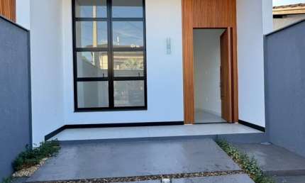 Casa com 3 quartos à venda no Iririú, Joinville 