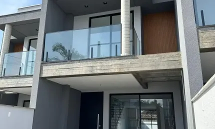 Casa com 3 quartos à venda no Santo Antônio, Joinville 