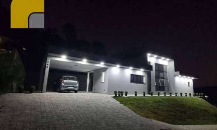 Casa com 3 dormitórios à venda, 160 m² por R$ 1.750.000,00 - Condominio Quintas da Boa Vista - Atibaia/SP