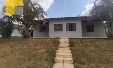 Casa com 3 dormitórios à venda, 190 m² por R$ 580.000,00 - Residencial Hípica Jaguari - Bragança Paulista/SP