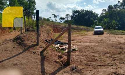 Terreno à venda, por R$ 200.000 - Anhumas - Vargem/SP