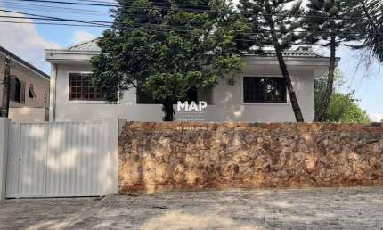 Casa com 6 quartos à venda na Rua Paulo Setúbal, 407, Hauer, Curitiba por R$ 1.900.000