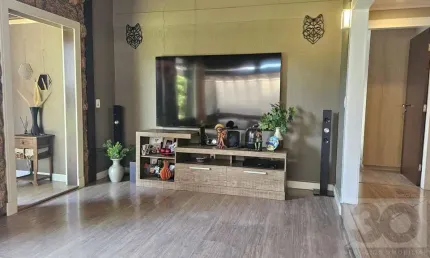Casa para Venda em Joinville, Bom Retiro, 4 dormitórios, 1 suíte, 2 banheiros, 4 vagas