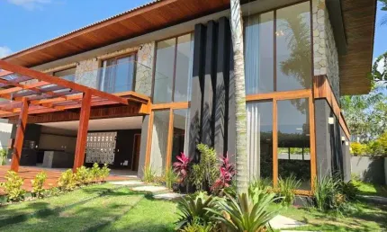Praia do Forte VENDO I Mansão Triplex I 6 suítes I Decorada I Mobiliada I 11 vagas