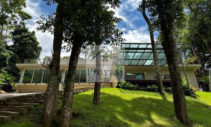 MANSÃO MAGNÍFICA em IBIÚNA - 6 SUÍTES - 2.500m² - R$ 5.500.000,00