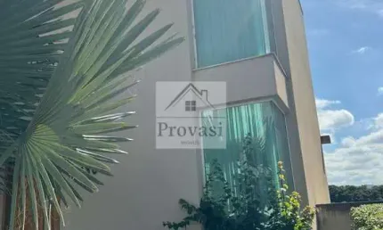 Valville 2 - Casa Completa e Moderna - 3 Suítes - 298m² - Valville 2 - R$2.300.000,00