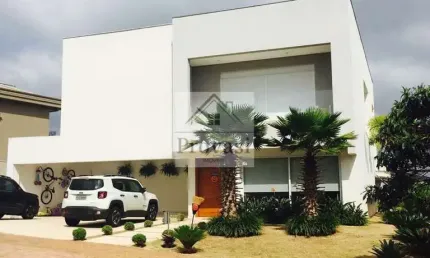 Genesis 1 Alphaville - Casa para Locação Mobiliada com 4 Suítes em Genesis 1 Santana de Parnaíba