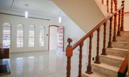 Sobrado com 3 quartos à venda, 199 m² na Vila Hortência - Sorocaba/SP