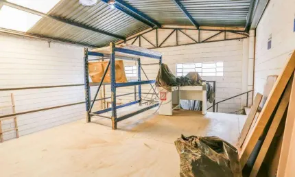 Galpão à venda, 260 m² por R$ 520.000,00 - Wanel Ville - Sorocaba/SP