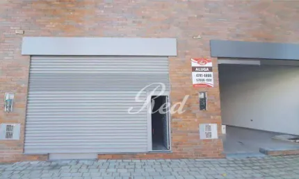 Sala comercial para alugar na Rua Tiradentes, 8, Centro, Suzano
