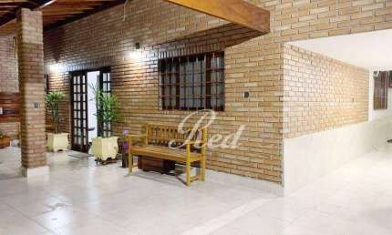 Casa com 3 dormitórios à venda, 270 m² por R$ 890.000,00 - Vila Amorim - Suzano/SP