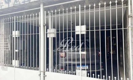 Sobrado com 4 dormitórios à venda, 162 m² por R$ 400.000 - Vila Maria de Maggi - Suzano/SP