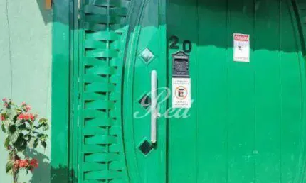 Chácara / sítio com 3 quartos à venda na Rua Salvador Ferreira, 20, Varinhas, Mogi das Cruzes