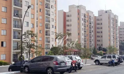 Apartamento com 3 dormitórios para alugar, 65 m² por R$ 2.165,85/mês - Jardim Santa Helena - Suzano/SP