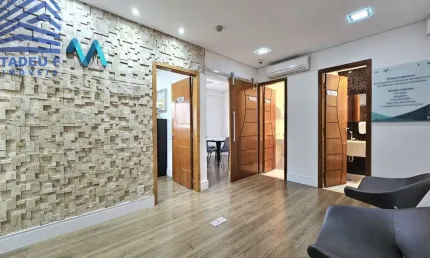 Conjunto Comercial a Venda, 4 salas, 4 vagas em Moema