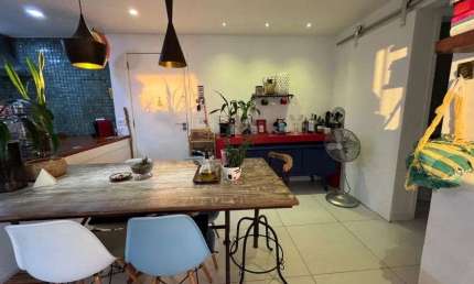 Apartamento com 3 quartos suíte e dependência revertida para Cozinha