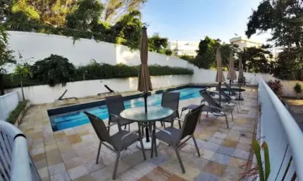 Cobertura Duplex aluguel possui 187 m2 com 4 quartos sendo 3 suítes no coração da Freguesia