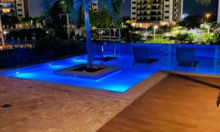 Cobertura Duplex dois quartos com churrasqueira e piscina Privativa com vista MAR na Barra da Tijuca