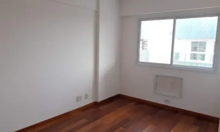 LINDO APARTAMENTO COM 4Q/1S E 2BANHEIROS, RPONTO PARA MORAR, ALEM DO DIFERENCIALPrédio imponente, 100% com acabamento em cerâmica * Sensores presença nas áreas comuns, para economia de Luz * Sistema d