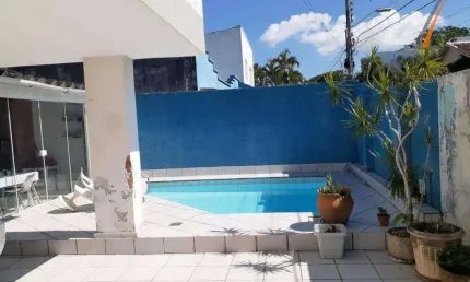 Casa com 4 dormitórios à venda, 250 m² por R$ 1.800.000,00 - Coqueiros - Florianópolis/SC