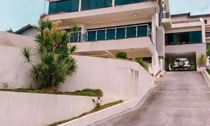 Casa com 3 dormitórios à venda, 396 m² por R$ 3.990.000,00 - Bosque das Mansões - São José/SC