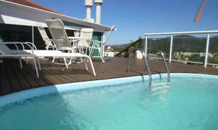 Cobertura com 3 dormitórios à venda, 199 m² por R$ 2.950.000,00 - Lagoa da Conceição - Florianópolis/SC