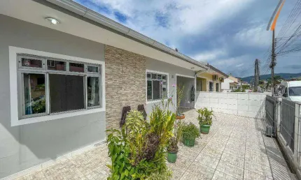 Casa com 3 dormitórios à venda, 84 m² por r$ 650.000,00 - lisboa - são josé/sc