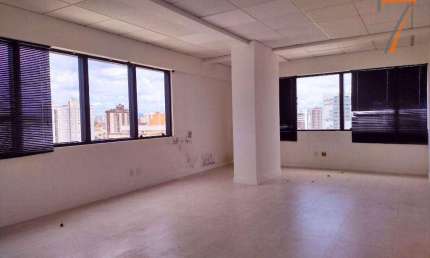 Sala, 47 m² - venda por R$ 557.560,70 ou aluguel por R$ 4.125,17/mês - Estreito - Florianópolis/SC