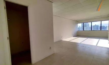 Sala à venda, 38 m² por R$ 484.197,45 - Estreito - Florianópolis/SC