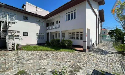 Casa com 6 dormitórios à venda, 500 m² por R$ 2.700.000,00 - Balneário - Florianópolis/SC