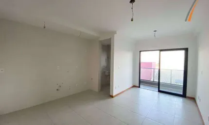 Apartamento com 2 dormitórios à venda, 69 m² por R$ 830.000,00 - Coqueiros - Florianópolis/SC