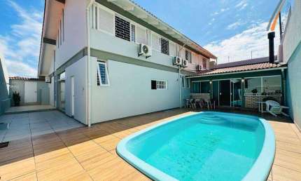 Casa com 4 dormitórios à venda, 360 m² por R$ 1.800.000,00 - Coqueiros - Florianópolis/SC