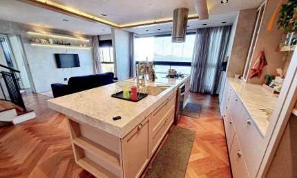 Cobertura com 4 dormitórios à venda, 289 m² por R$ 2.800.000,00 - Coqueiros - Florianópolis/SC