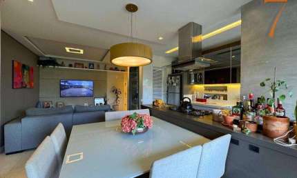 Apartamento com 2 dormitórios à venda, 74 m² por R$ 895.000,00 - Abraão - Florianópolis/SC