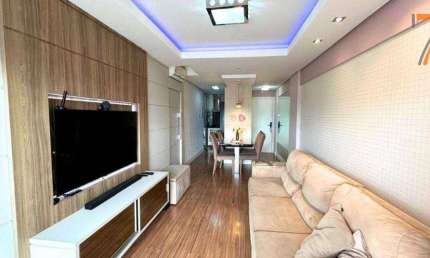 Apartamento com 2 dormitórios à venda, 68 m² por R$ 530.000,00 - Barreiros - São José/SC