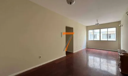 Apartamento com 2 dormitórios à venda, 81 m² por R$ 550.000,00 - Centro - Florianópolis/SC
