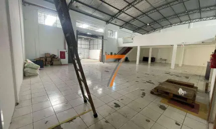 Galpão para alugar, 560 m² por R$ 12.735,30/mês - Jardim Atlântico - Florianópolis/SC
