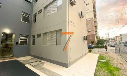 Apartamento com 3 dormitórios à venda, 53 m² por R$ 450.000,00 - Floresta - São José/SC