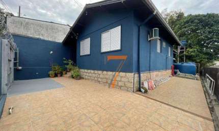 Casa com 2 dormitórios para alugar, 90 m² por R$ 5.135,00/mês - Trindade - Florianópolis/SC