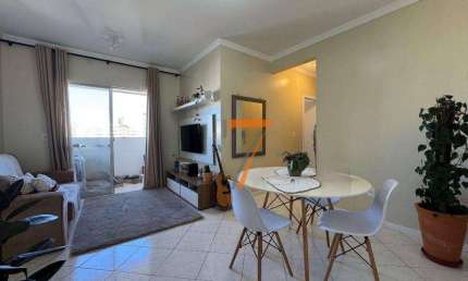 Apartamento 2 Dormitórios em Andar Alto À Venda por R$ 450.000 - Campinas - São José/SC