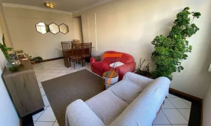 Apartamento com 3 dormitórios à venda, 65 m² por R$ 430.000,00 - Capoeiras - Florianópolis/SC