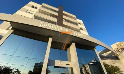 Apartamento com 2 dormitórios à venda, 66 m² por R$ 750.000,00 - Abraão - Florianópolis/SC