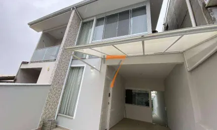 Casa com 2 dormitórios à venda, 82 m² por R$ 500.000 - Forquilhas - São José/SC