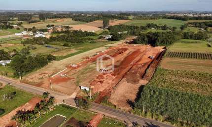 Bosque Das Árvores - Terreno em Loteamento na Vila Selinger, Criciúma
