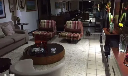 Apartamento alto padrão com 300m² em candelária – 3 suítes e hidromassagem