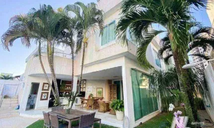 Exclusiva Casa no Ponta Negra Boulevard - 480m² - recentemente reformada - instalação de energia solar