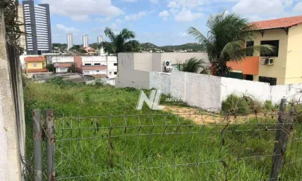 Terreno à venda na Jaguarari, escriturado, 685 m² por R$ 650.000 - Candelária - Natal/RN