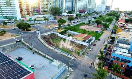 Terreno em Ponta Negra, na Av. Roberto Freire - com 850m² - OPORTUNIDADE!!