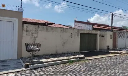 Casa em cidade verde - 250m² de area total 3quartos 1suite