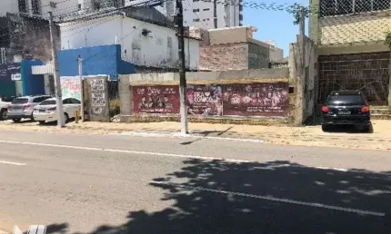 Terreno à venda na Avenida Prudente De Moraes, 549, Tirol, Natal